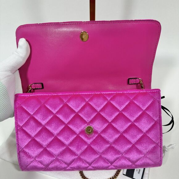 Versace La Medusa Velvet Quilted Leather Wallet On Chain Clutch Fuchsia NWT - Picture 5 of 12